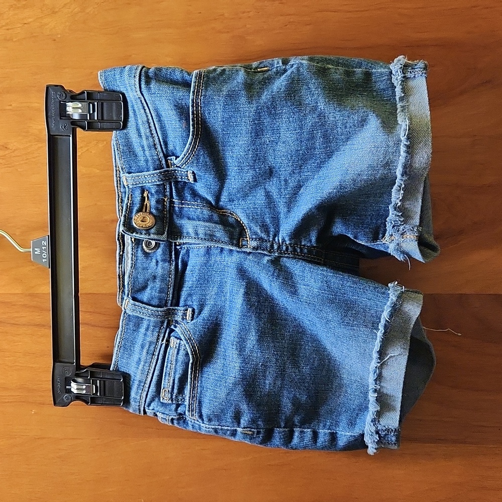 Old Navy Girls Jean shorts size 6